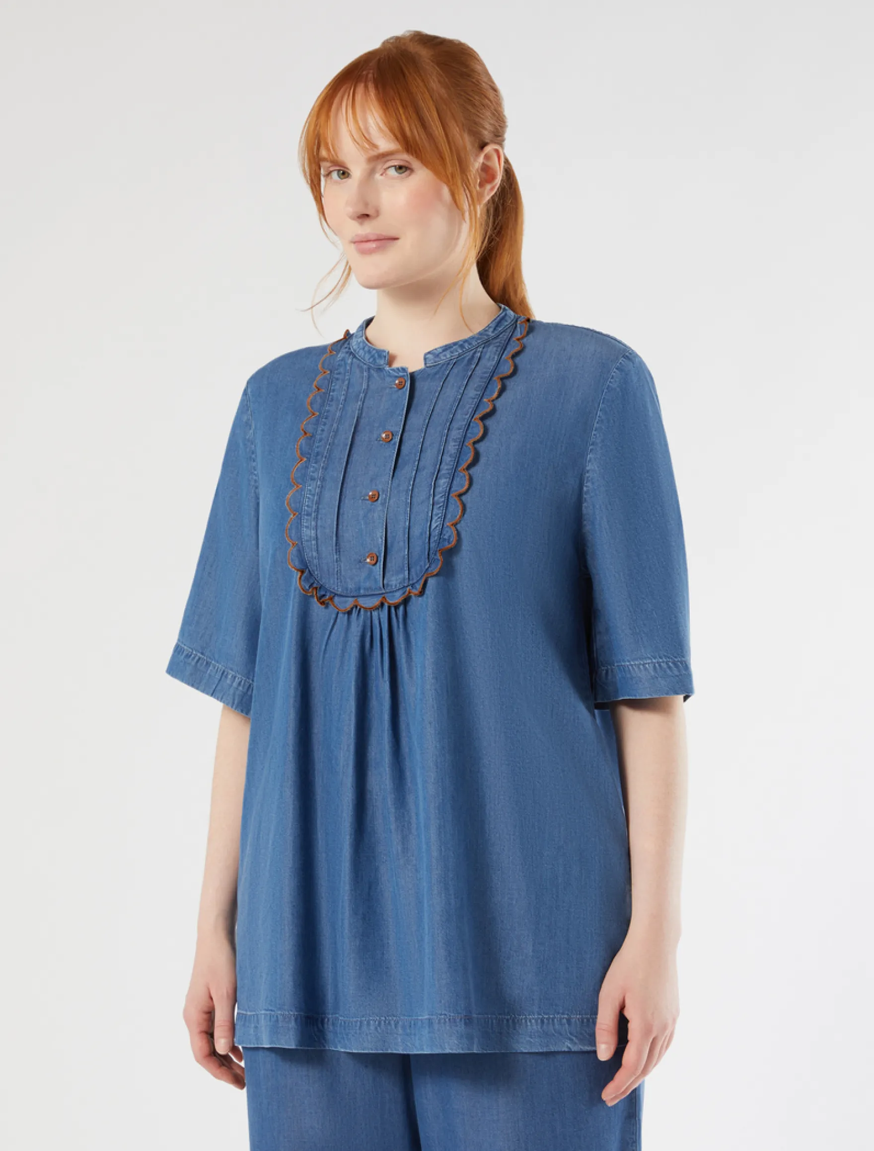 Blusa in denim con ricamo - BLU