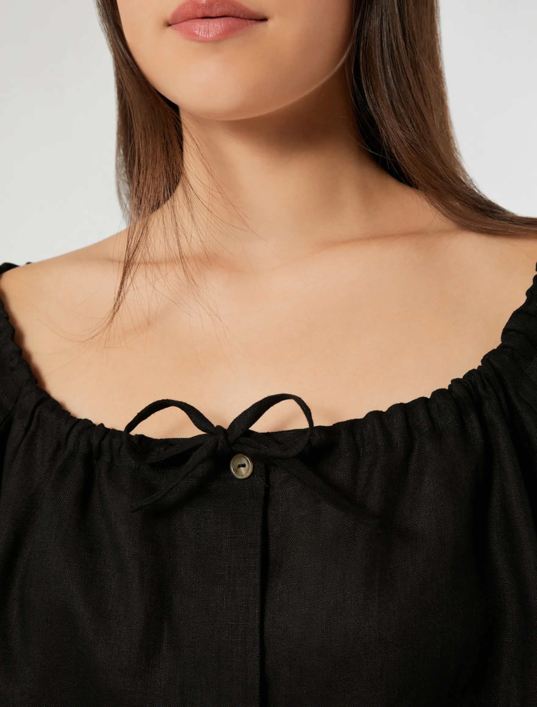 Blusa in puro lino - NERO