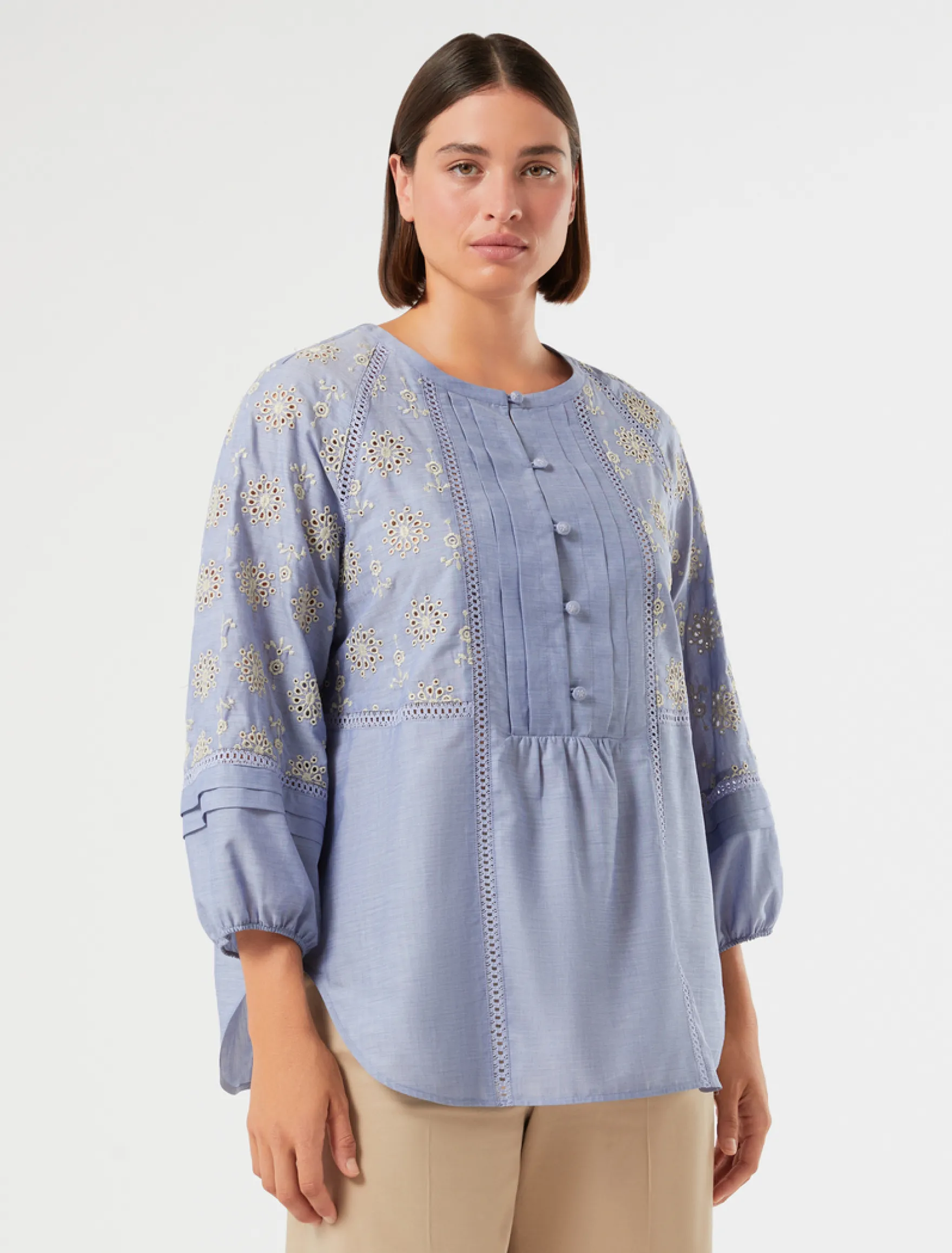 Camicia in cotone chambray con ricamo - AZZURRO