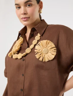 Collana e spilla in rafia - NATURALE