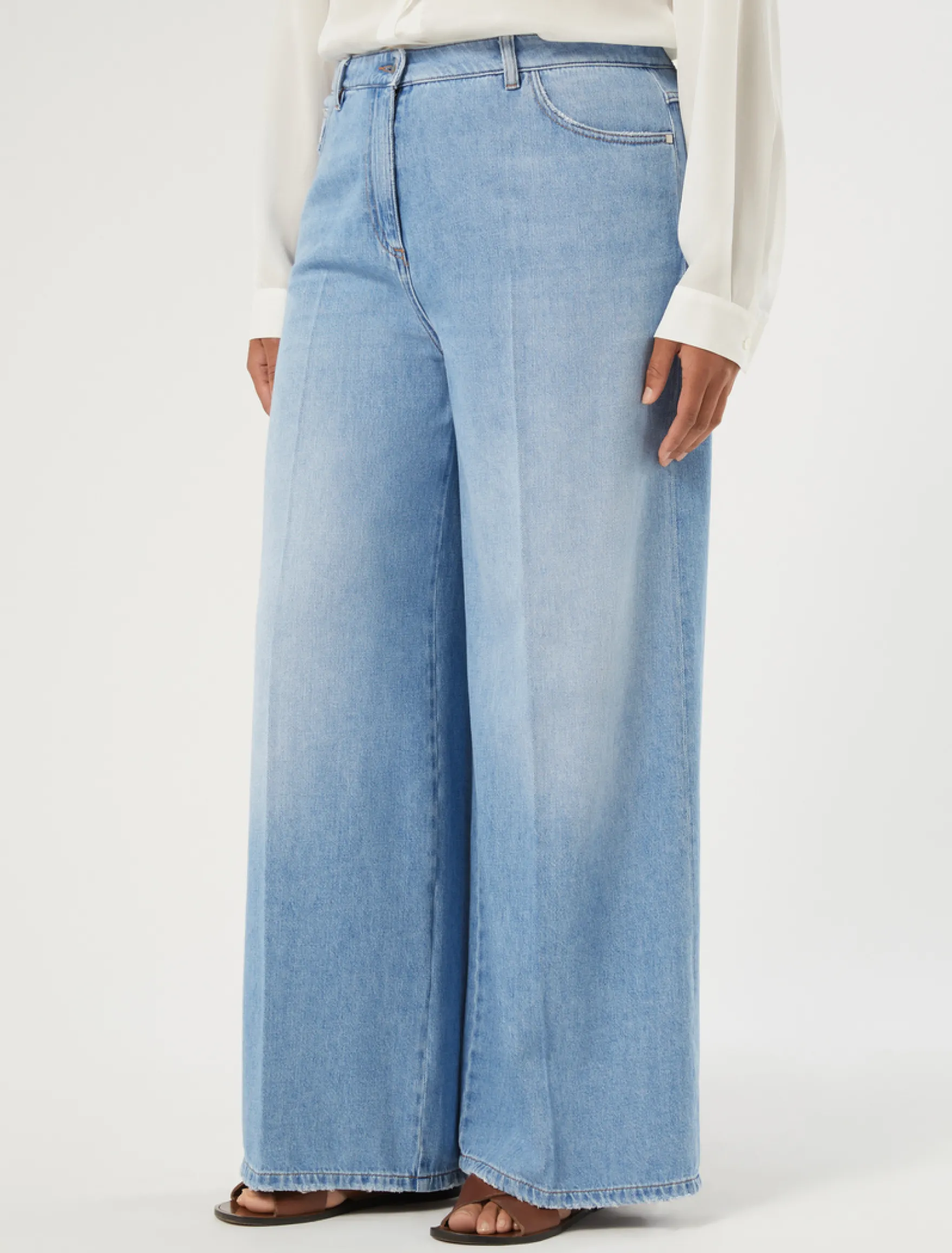 Jeans dritti in denim stretch - BLU NOTTE