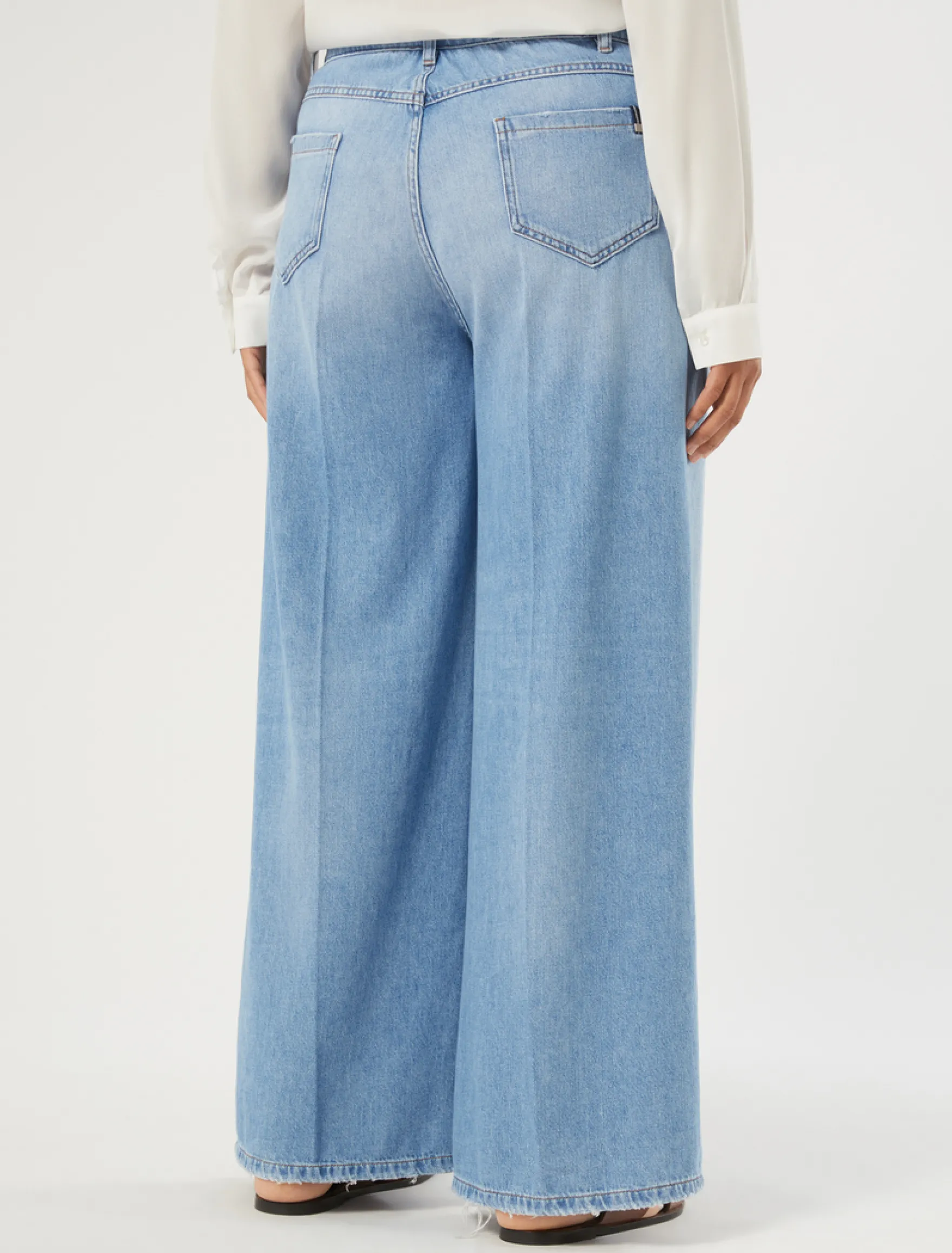 Jeans dritti in denim stretch - BLU NOTTE