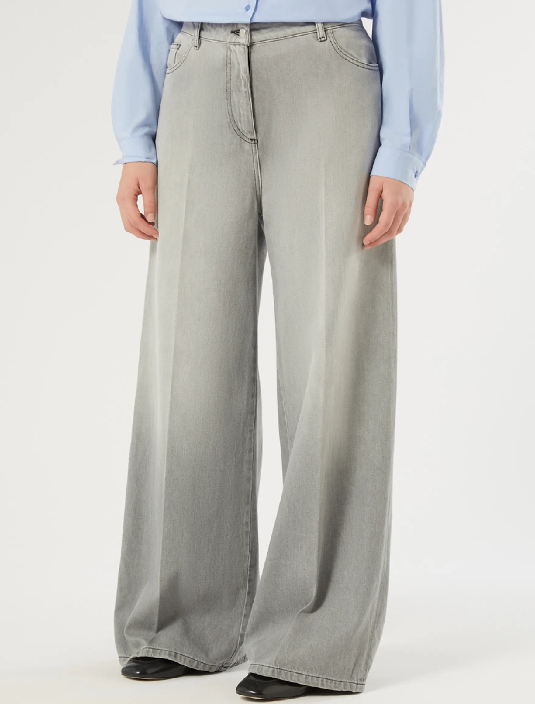 Jeans dritti in denim stretch - GRIGIO MEDIO