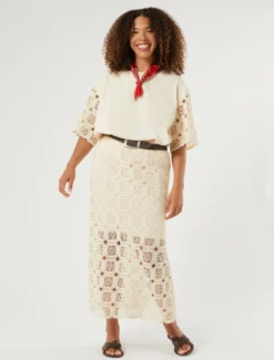 T-shirt in jersey di cotone e crochet - ECRU